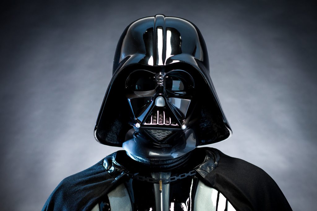 Assim como Star Wars é um clássico, Darth Vader é um dos grandes vilões do cinema.
