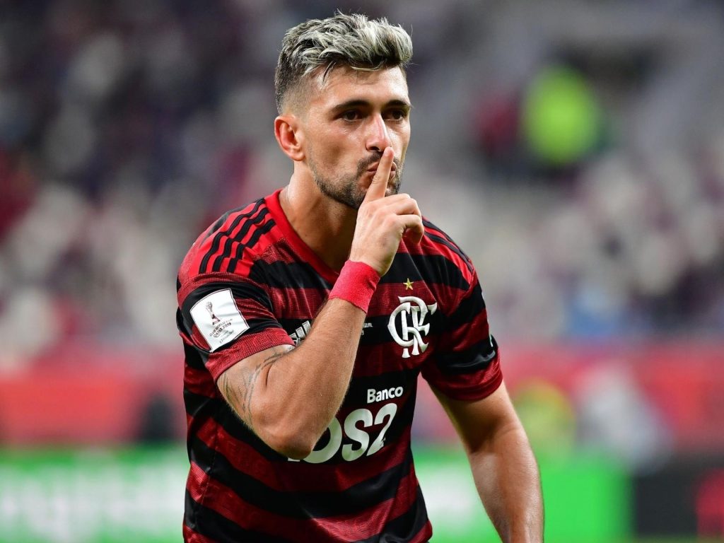De Arrascaeta é um dos jogadores estrangeiros de destaque no Brasil.