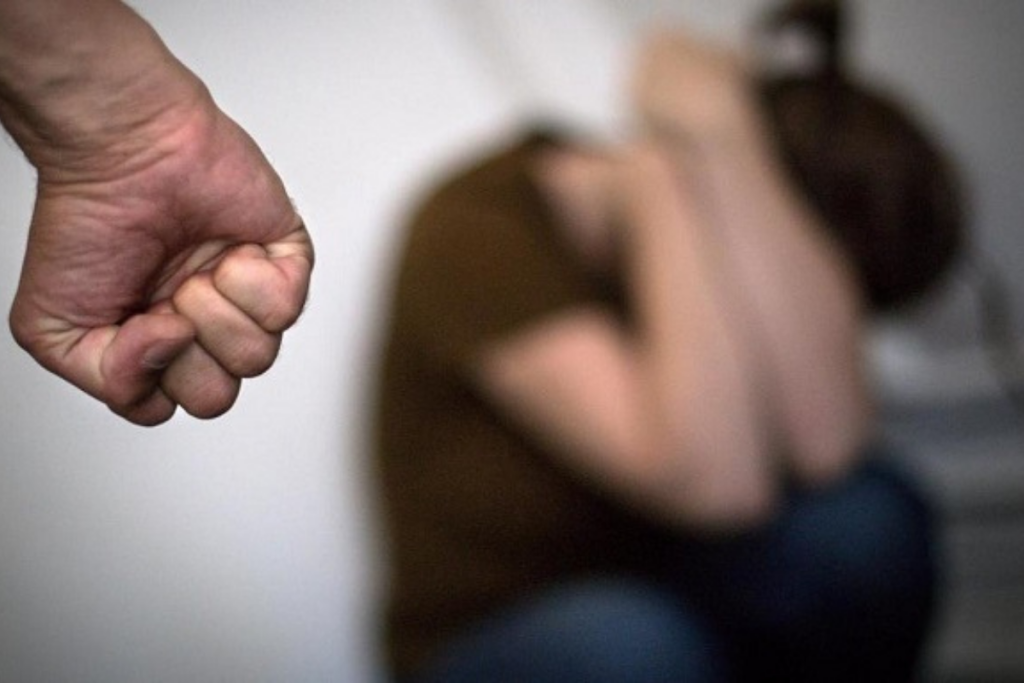 Com a pandemia, o número de casos de violência contra mulher cresceu.