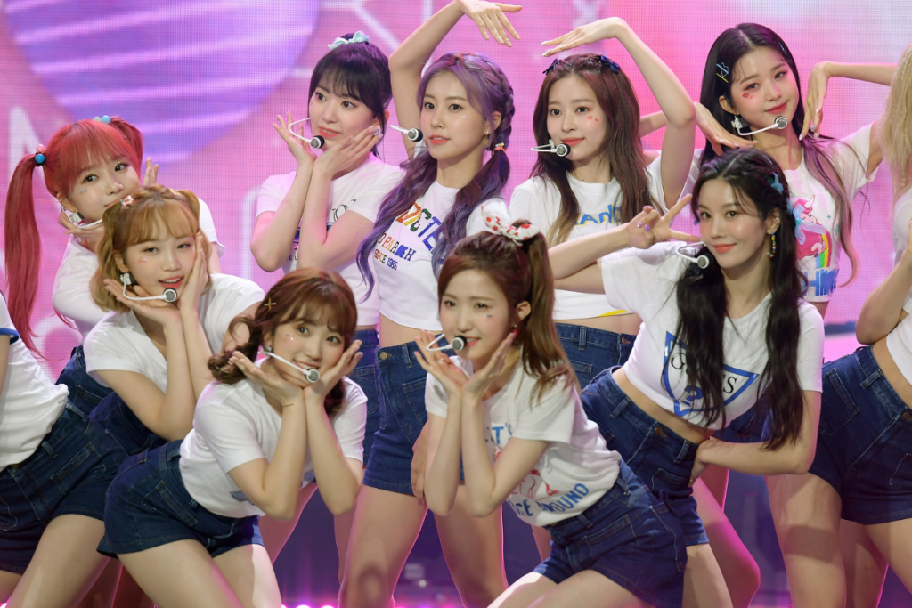 Conheça 5 grupos femininos de K-pop populares em 2021.