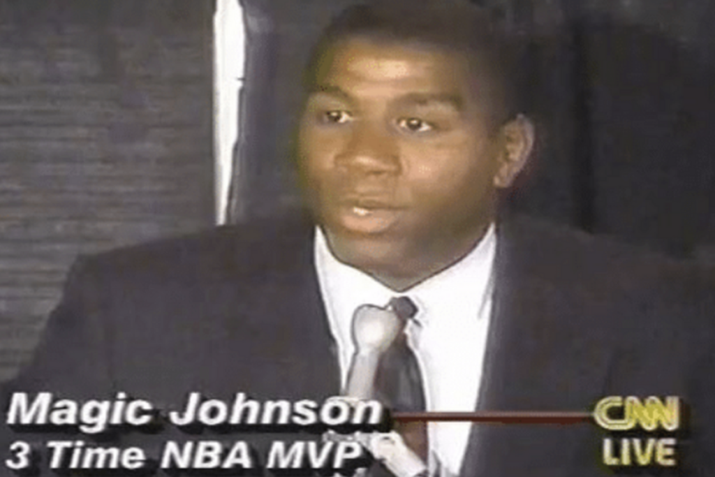 Magic Johnson revelou à imprensa que tinha HIV.