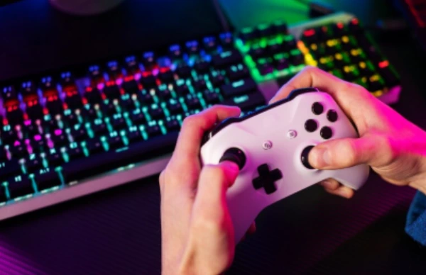Com tantos títulos aguardados e promessas de inovação, 2025 tem tudo para ser um divisor de águas na indústria dos games. Foto: Freepik.